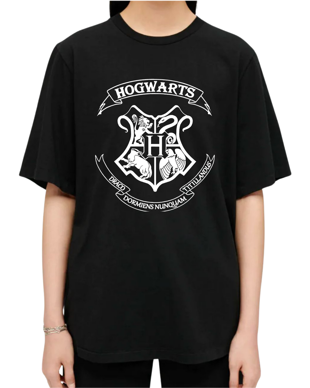 Polera Algodón Hogwarts Crest Tee — Harry Potter